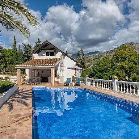 Villa Morera Garden 5 Pers, 2 Bedrooms With Extra When Needed Frigiliana